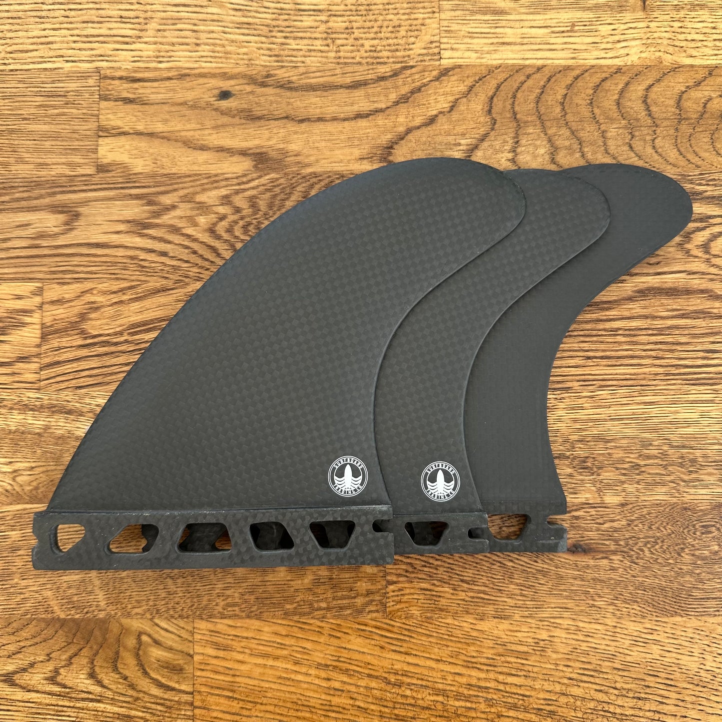 STCo. Bomb Proof Futures Thruster Fins – Carbon – Med OR Large