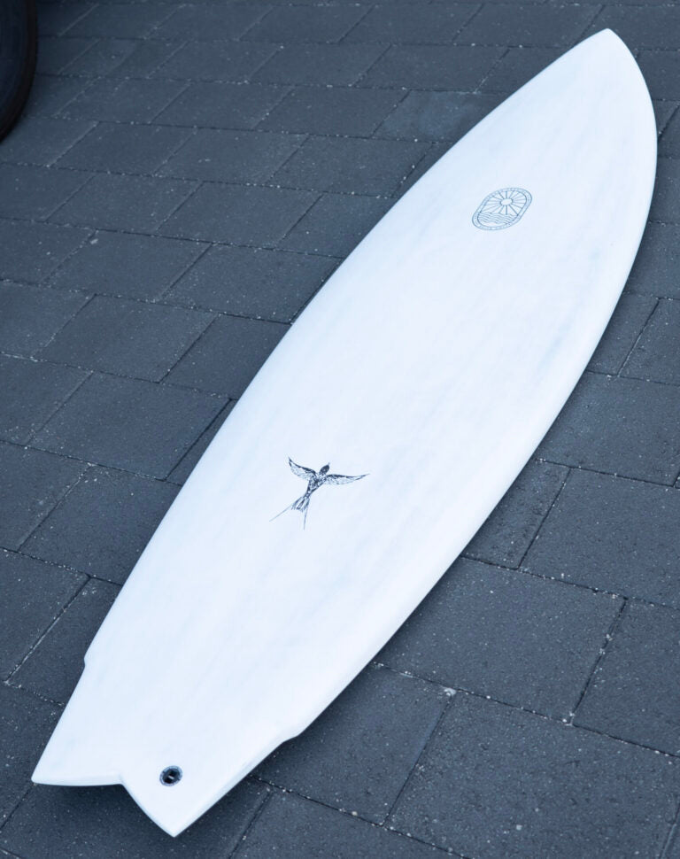 Swallow Fish – Bomb Proof Tech Carbon