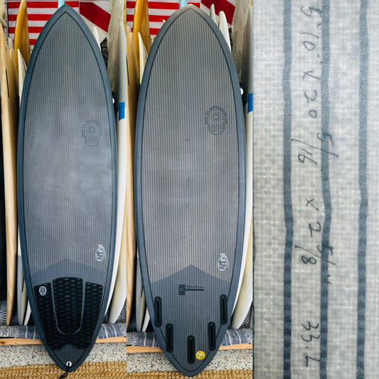 5’10 EL Martillo Surfboard – Like New 33L
