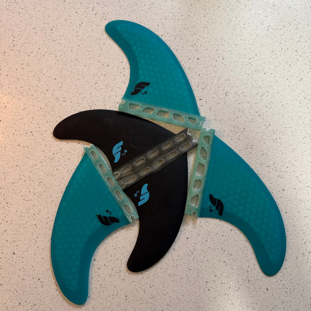 Future Fins - V2F4 5-Fin Set Blue/Black