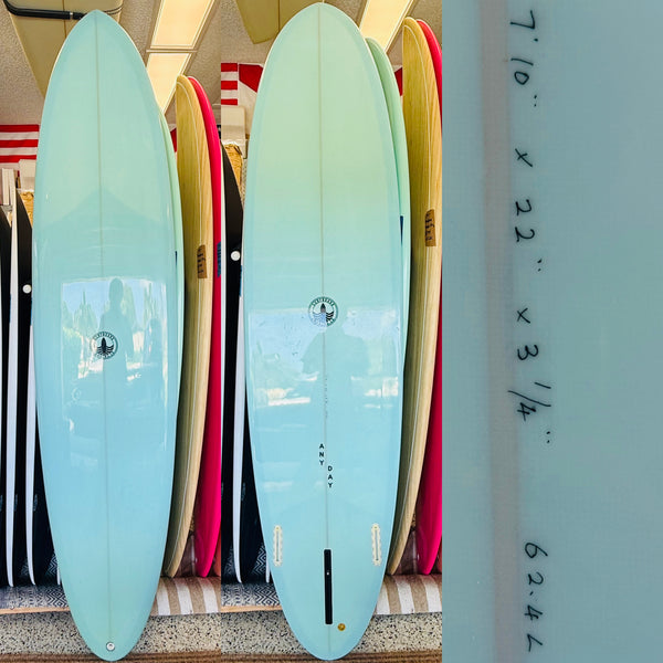 7’10” Anyday Aqua Surfboard - 62.4L