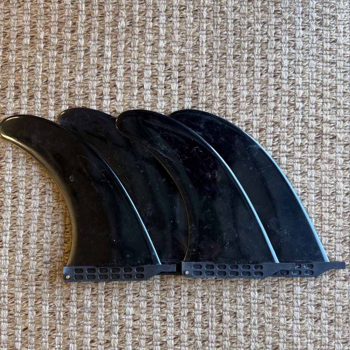 Used Basic 9" Single Fins